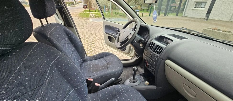 Renault Clio cena 6900 przebieg: 88000, rok produkcji 2003 z Braniewo małe 232